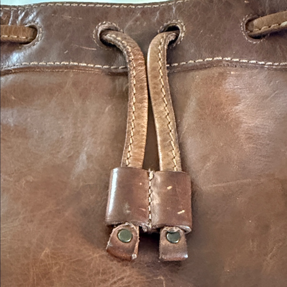 Frye Tan Leather Crossbody Bag - Picture 2 of 5
